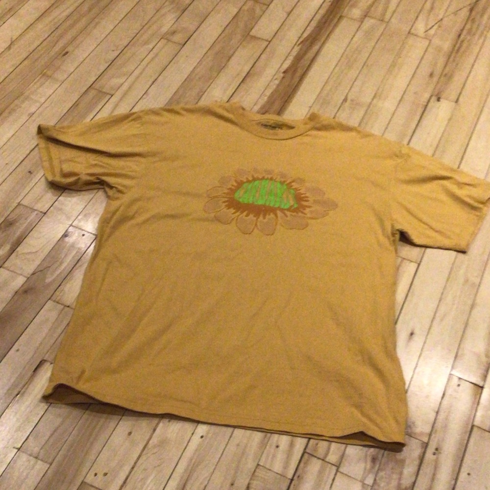 Carhartt Work In Progress Yellow Pixel Flower T-Shirt
by Carhartt WIP